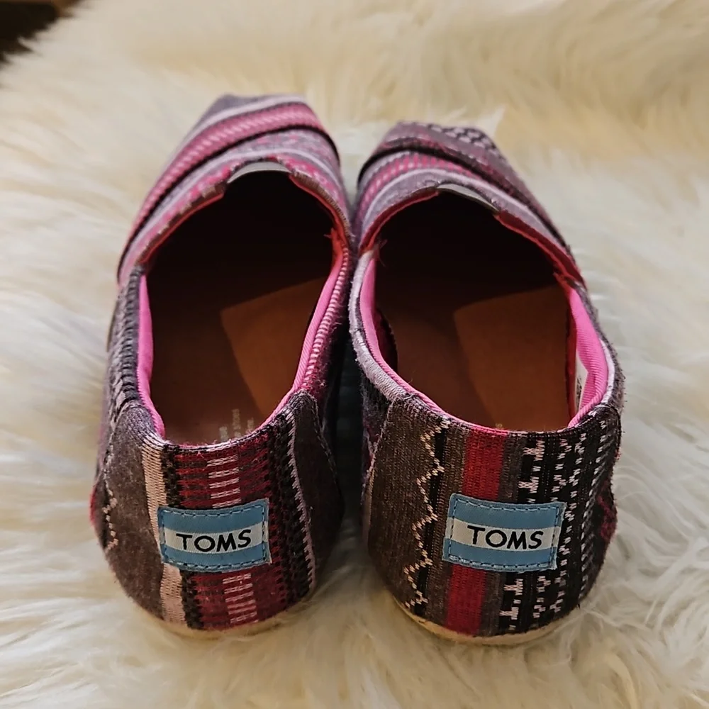 TOMS Alpargata Shoes - Picture 2 of 5